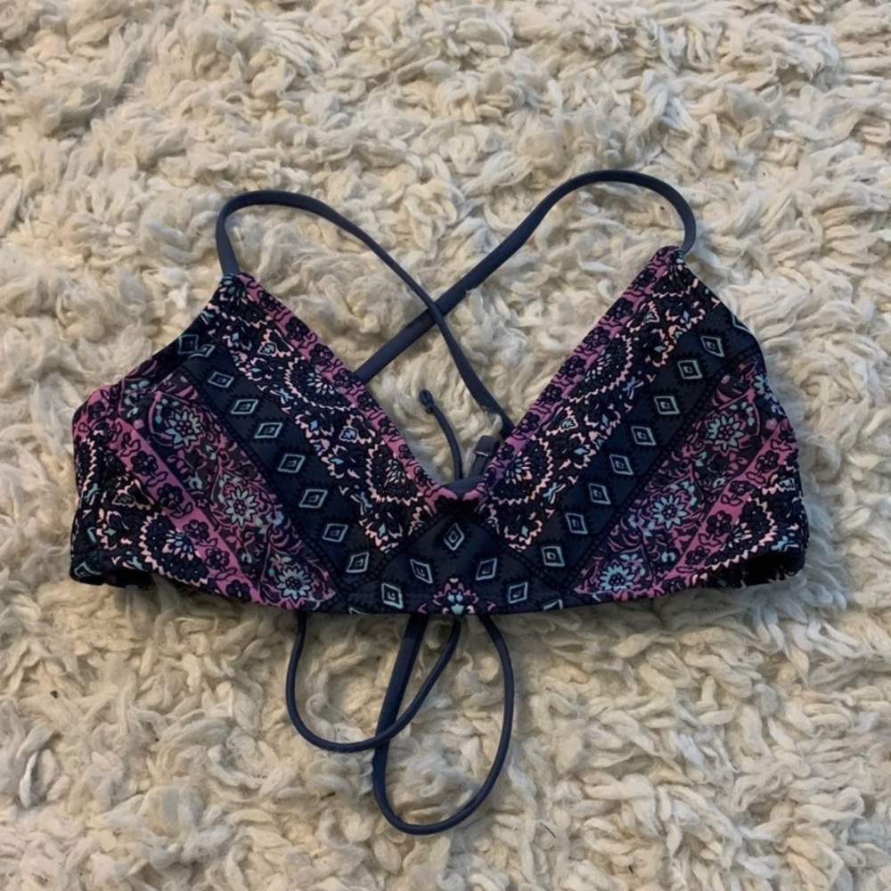 Xhilaration bikini top